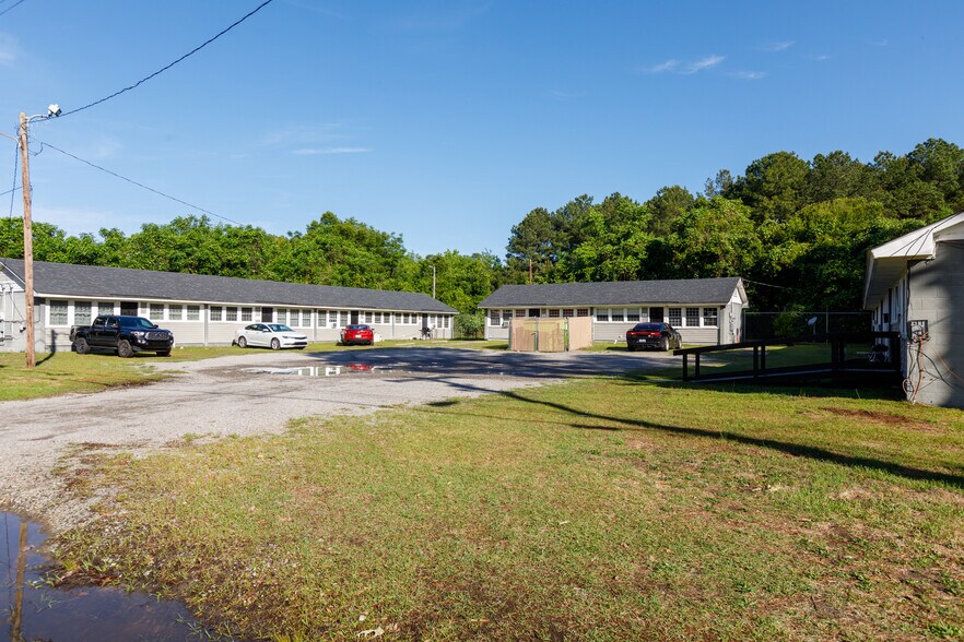 157 Old Shaw Rd, Fayetteville, NC à vendre - Photo du bâtiment - Image 2 de 16