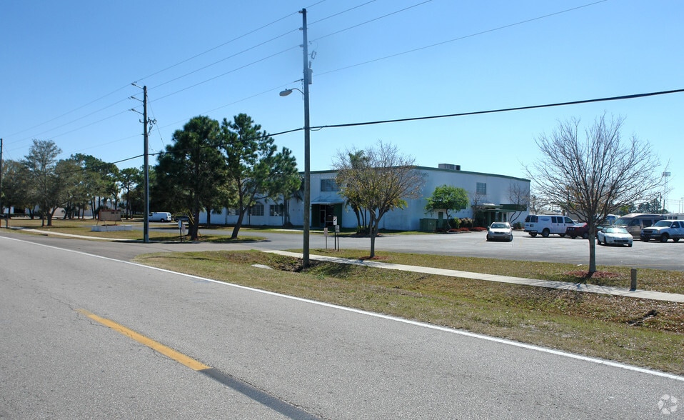 6340 126th Ave N, Largo, FL for lease - Building Photo - Image 3 of 3