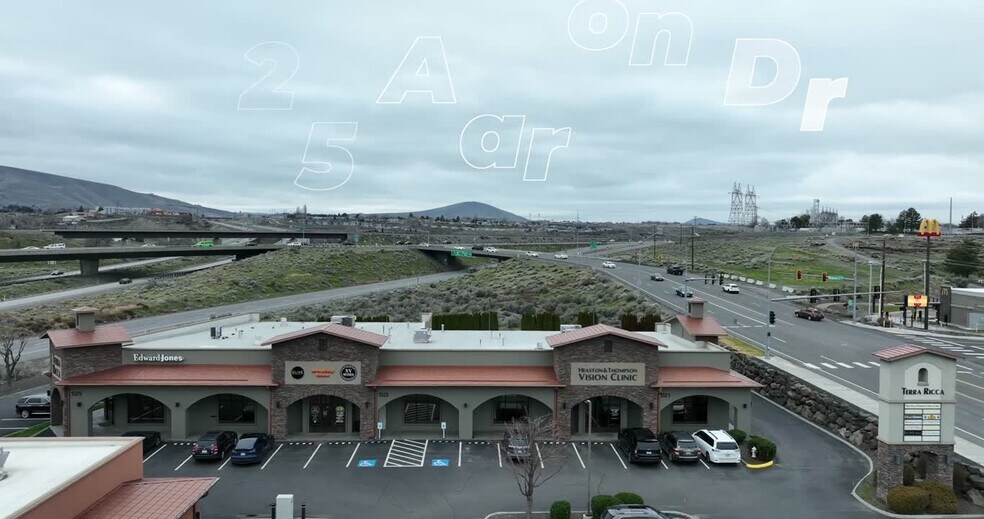 1321-1325 Aaron Dr, Richland, WA à louer - Vidéo sur l’inscription commerciale - Image 2 de 28