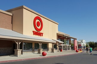 Plus de détails pour 3000 N Dinuba Blvd, Visalia, CA - Commerce de détail à louer