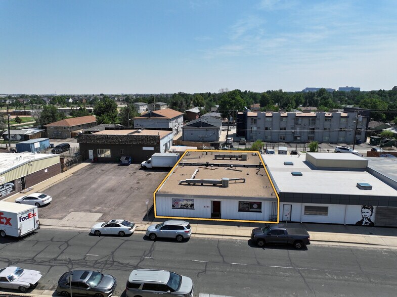 2360 Dayton St, Aurora, CO à vendre - Photo du bâtiment - Image 2 de 8