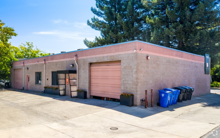 1760 Industrial Way, Napa, CA for lease - Building Photo - Image 1 of 16