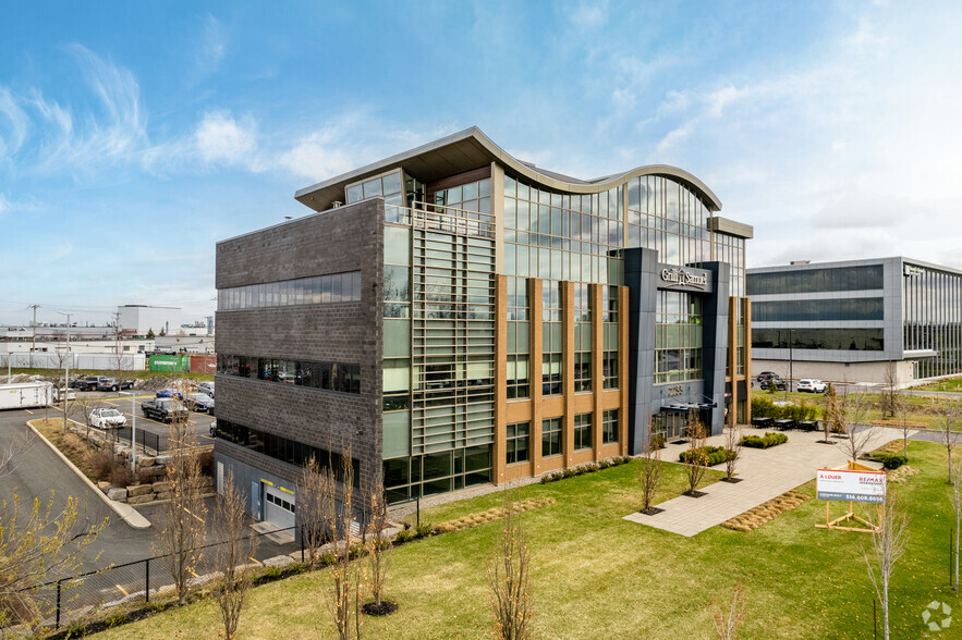 2255 Boul Fernand-Lafontaine, Longueuil, QC à louer - Photo principale - Image 1 de 8