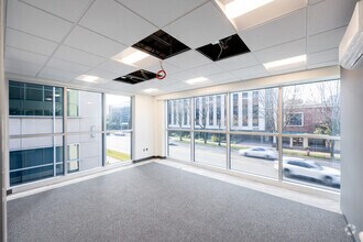 1051 Franklin Ave, Garden City, NY à louer Photo intérieure- Image 1 de 3