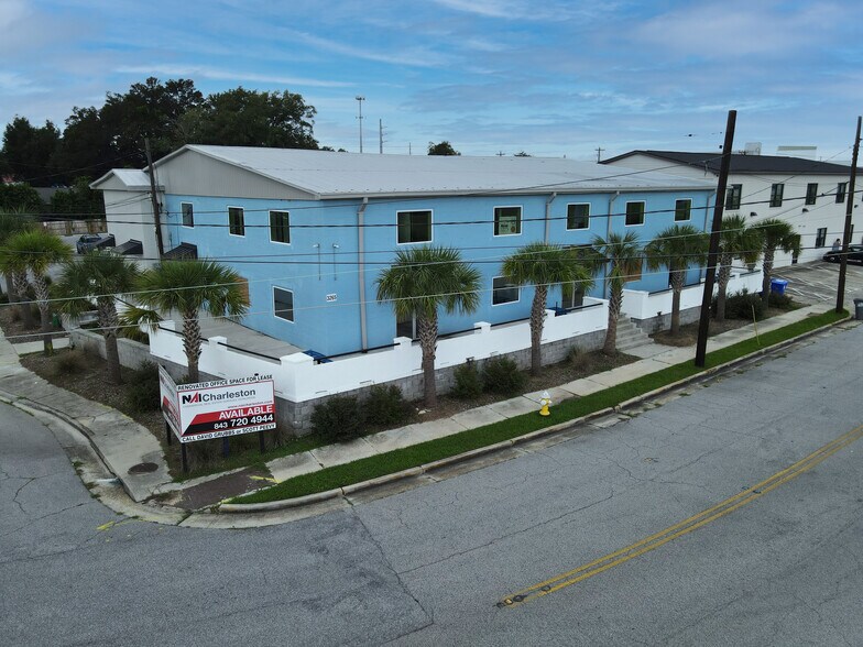 3265 N Carolina Ave, North Charleston, SC à vendre - Photo du bâtiment - Image 3 de 5