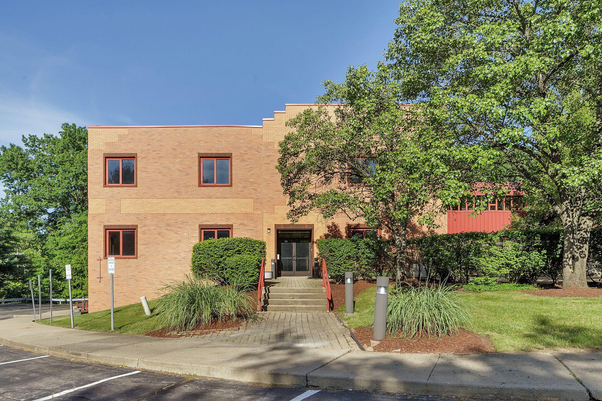 5101 Triangle Ln, Murrysville, PA for lease Building Photo- Image 1 of 21