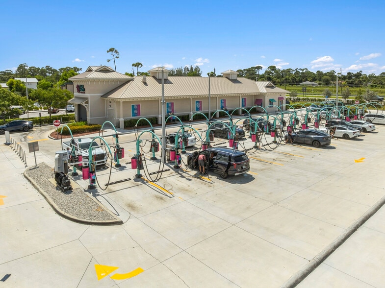 15389 Southern Blvd, Loxahatchee, FL for sale - Building Photo - Image 1 of 9