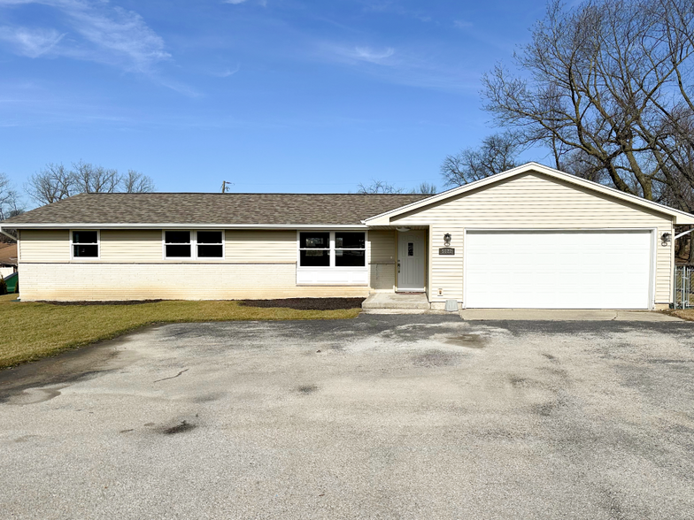 5622 Wilkie Dr, Fort Wayne, IN à vendre - Photo du bâtiment - Image 1 de 1