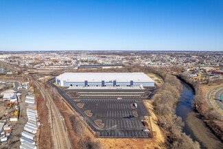 Plus de détails pour 2121 Wheatsheaf Ln, Philadelphia, PA - Industriel à louer