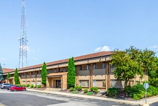 Plus de détails pour 913 W Holmes Rd, Lansing, MI - Bureau à louer