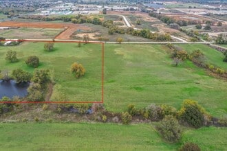8673 Stewart Rd, Cross Roads, TX - Aerial map view