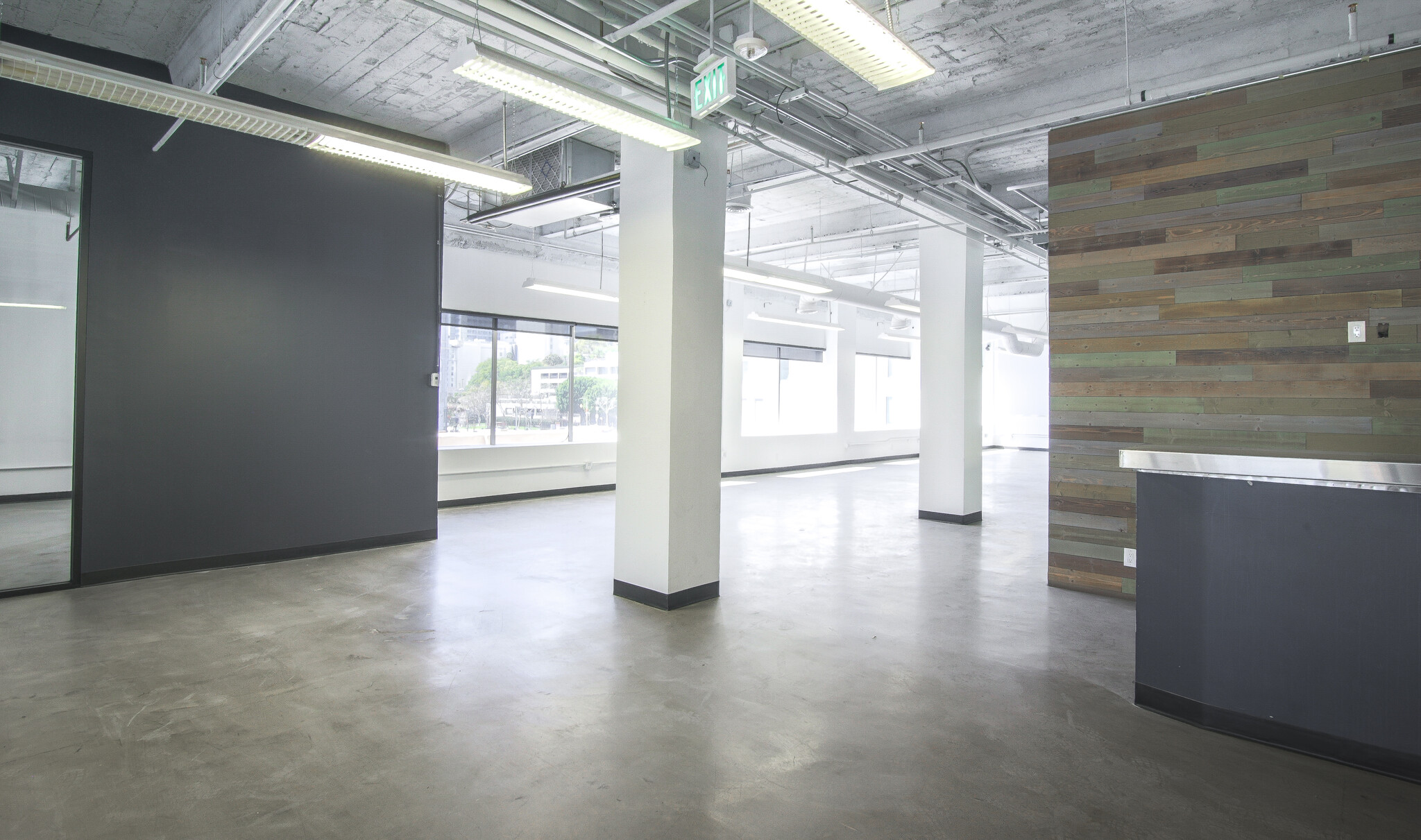 207 S Broadway, Los Angeles, CA for lease Interior Photo- Image 1 of 8