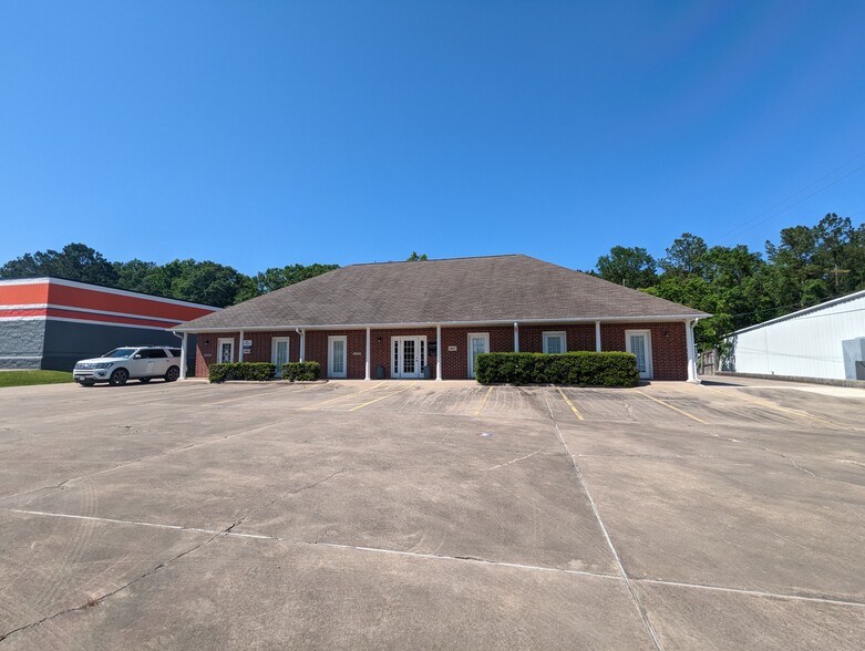 1051 Highway 327 E, Silsbee, TX à vendre - Photo principale - Image 1 de 14