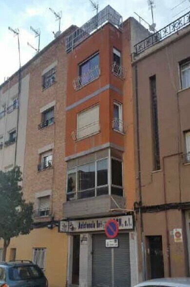 Immeuble residentiel dans Terrassa, Barcelona à vendre - Photo du bâtiment - Image 2 de 2