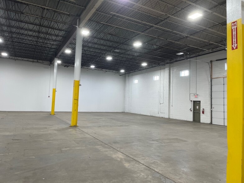 1050 Bethlehem Pike, North Wales, PA for lease - Interior Photo - Image 3 of 8