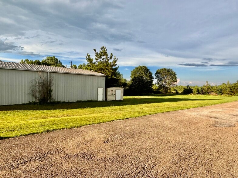 1090 County Road 833, Guntown, MS for sale - Building Photo - Image 3 of 3