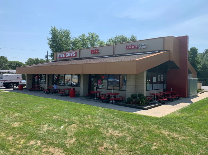 1512 Western Ave, Albany, NY for lease - Building Photo - Image 1 of 4