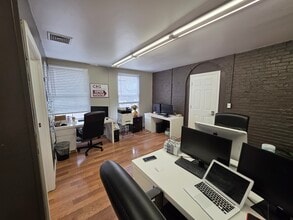 46-48 Maverick Sq, Boston, MA for lease Interior Photo- Image 2 of 8