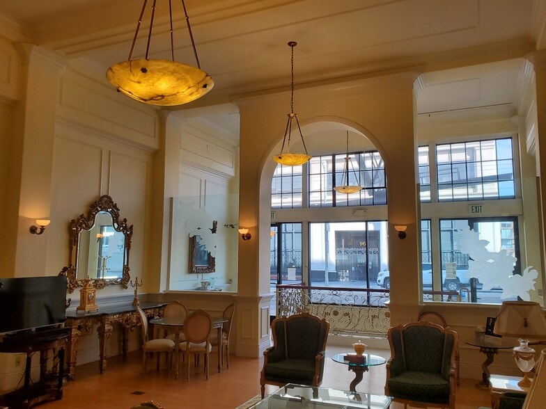 966 Mission St, San Francisco, CA à louer - Photo du bâtiment - Image 2 de 3