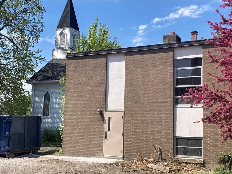 116 Broad St, Tonawanda, NY for sale - Building Photo - Image 3 of 15