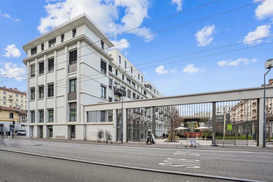 267 Cours Lafayette, Lyon à louer - Photo du bâtiment - Image 1 de 7