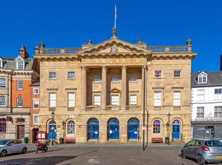 Plus de détails pour Market Pl, Newark - Commerce de détail à louer