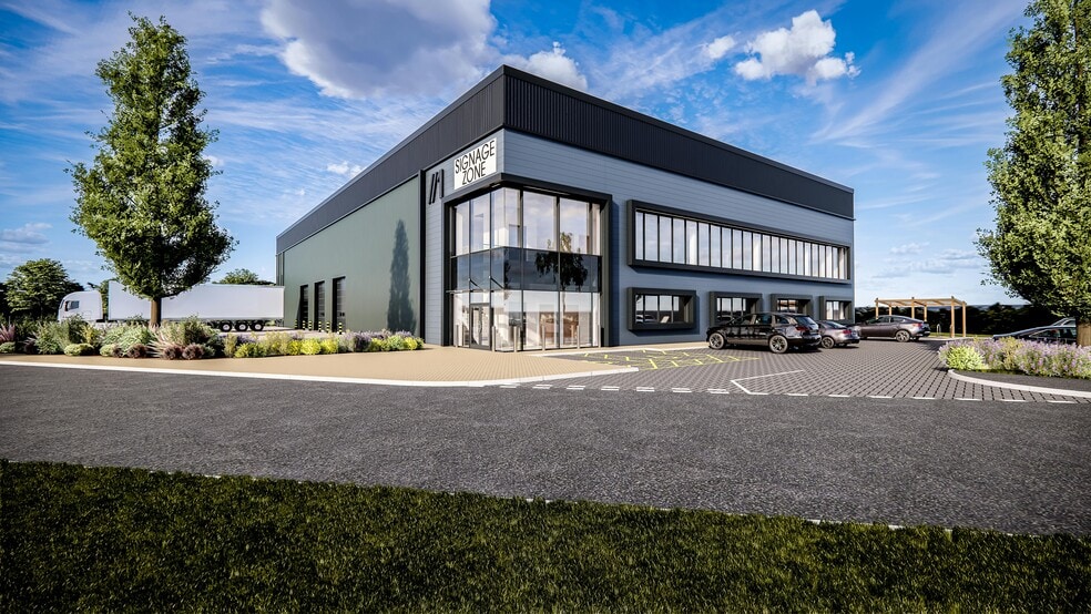 Building 4.2, Camberley for lease - Building Photo - Image 2 of 3