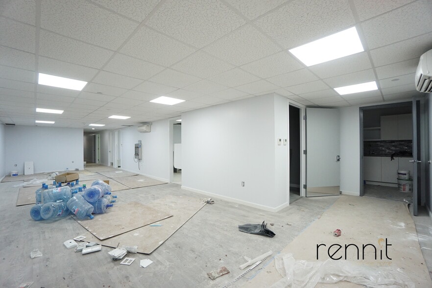 3415 Farragut Rd, Brooklyn, NY for lease - Building Photo - Image 2 of 33