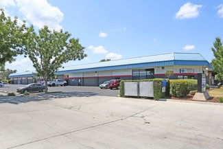 Plus de détails pour 1901-1919 E Main St, Visalia, CA - Industriel à louer