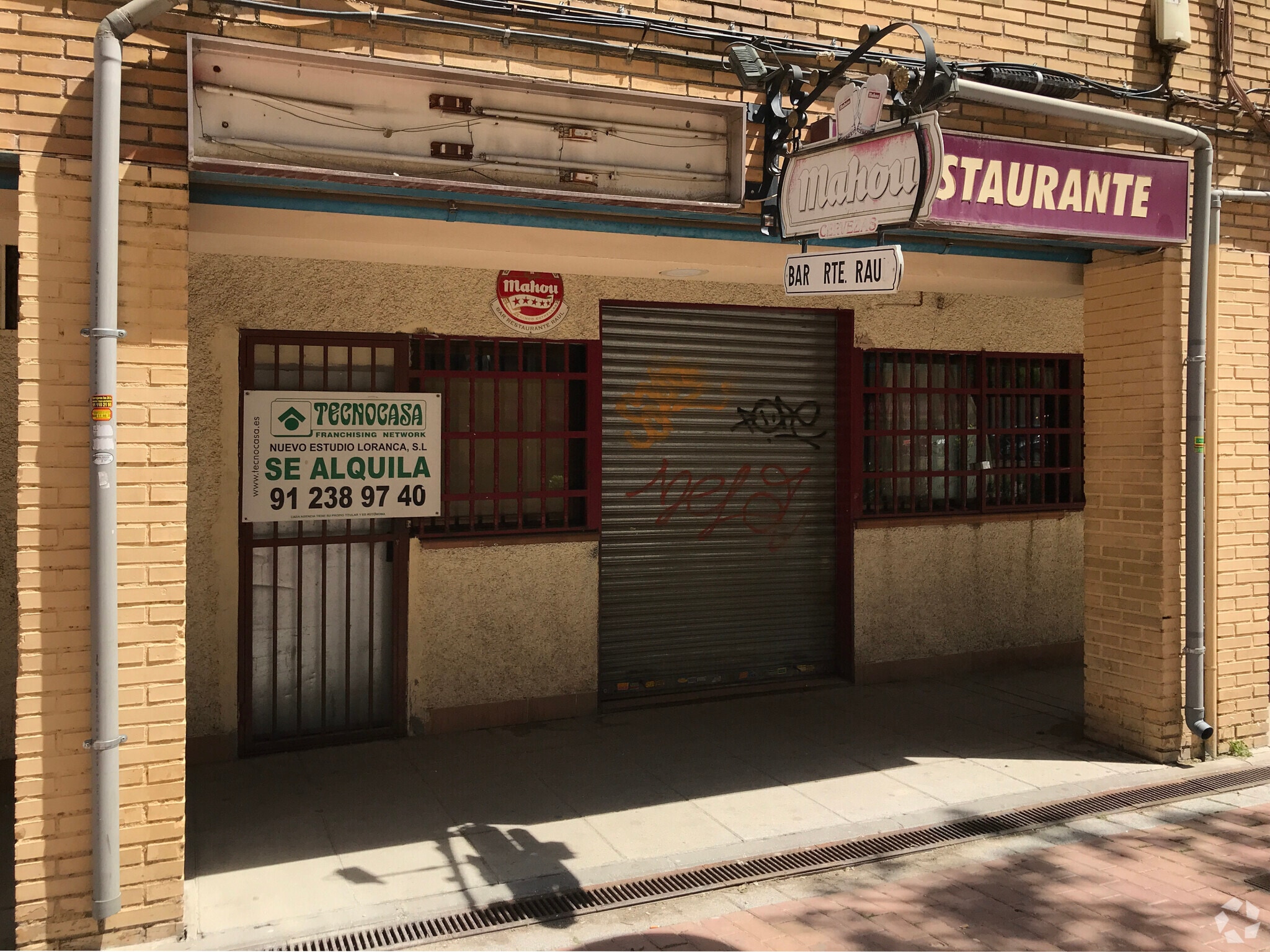 Urbanización Nuevo Versalles, Fuenlabrada, Madrid for lease Interior Photo- Image 1 of 2