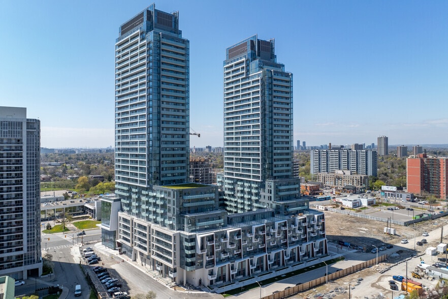 5799-5915 Yonge St, Toronto, ON for sale - Primary Photo - Image 1 of 14