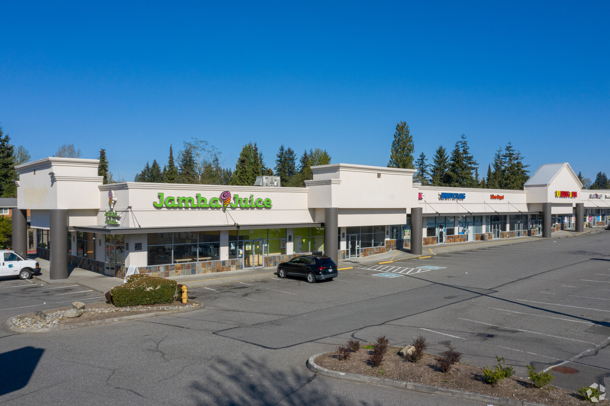 305-505 SE Everett Mall Way, Everett, WA for lease Building Photo- Image 1 of 7