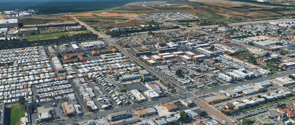 320 Broadway, Chula Vista, CA for sale - Aerial - Image 3 of 5