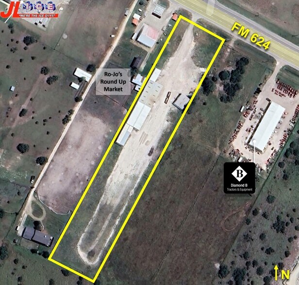 16137 FM 624, Robstown, TX à louer - Photo du bâtiment - Image 2 de 13