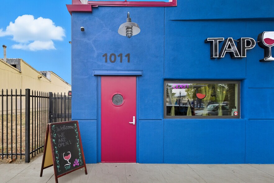 1011 Del Paso Blvd, Sacramento, CA à vendre - Photo du bâtiment - Image 2 de 48