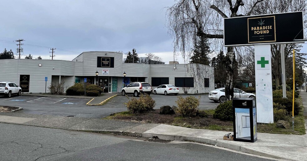 10735 NE Halsey St, Portland, OR à vendre - Photo du bâtiment - Image 2 de 12