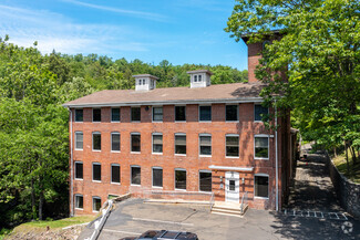 Plus de détails pour 27 Glen Rd, Sandy Hook, CT - Bureau à louer