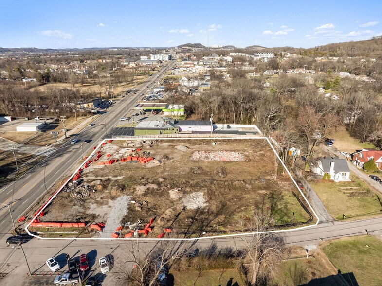 2801 Dickerson Pike, Nashville, TN à vendre - Aérien - Image 3 de 12