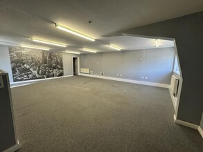 17-19 Charfleets Farm Way, Canvey Island for lease Interior Photo- Image 2 of 8