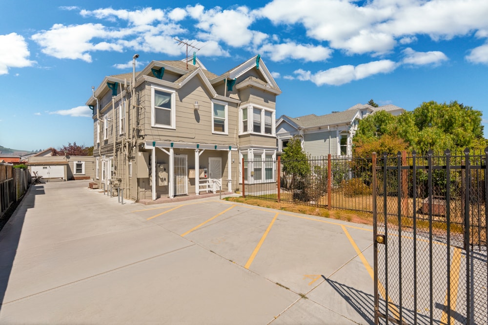 1062 60th St, Oakland, CA for sale Building Photo- Image 1 of 1