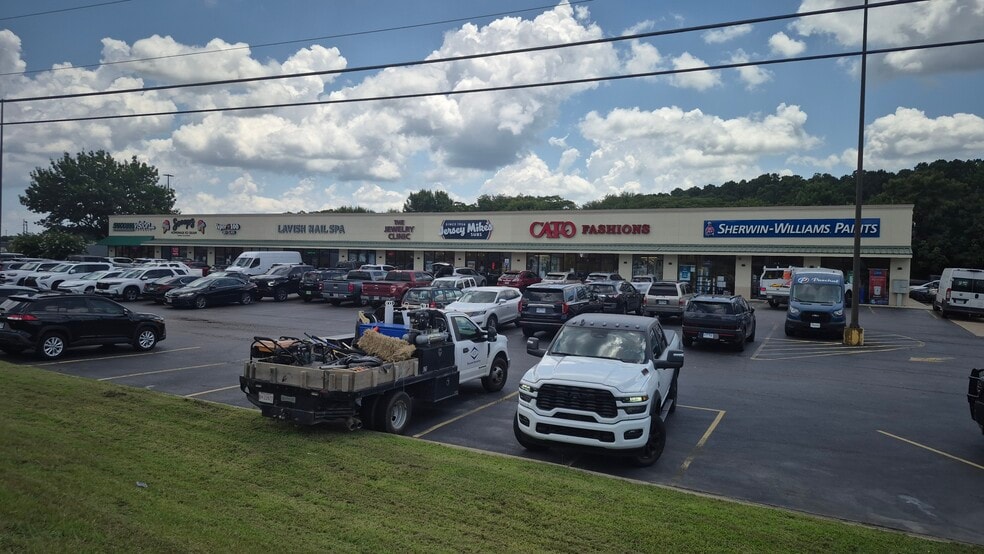 4043 Central Ave, Hot Springs National Park, AR for lease - Building Photo - Image 2 of 2