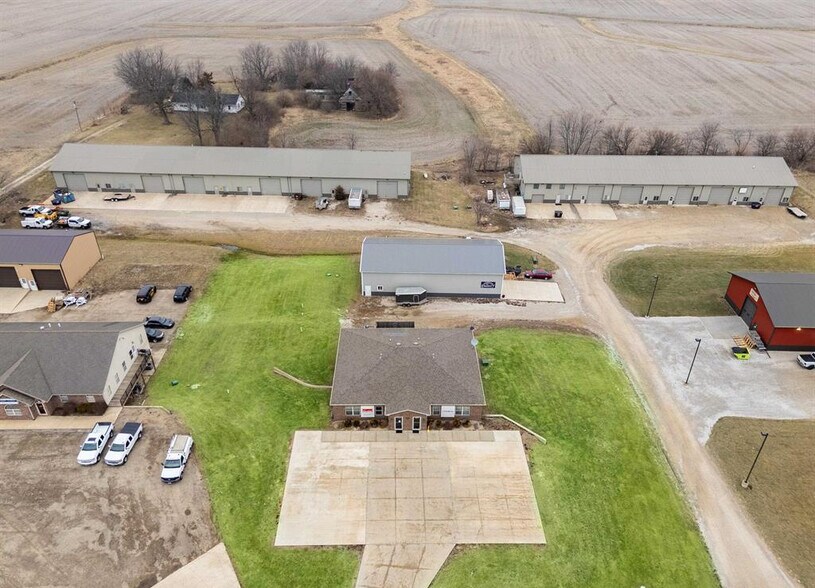 614-616 State Route 116 Hwy, Germantown Hills, IL à vendre - Photo du bâtiment - Image 3 de 23