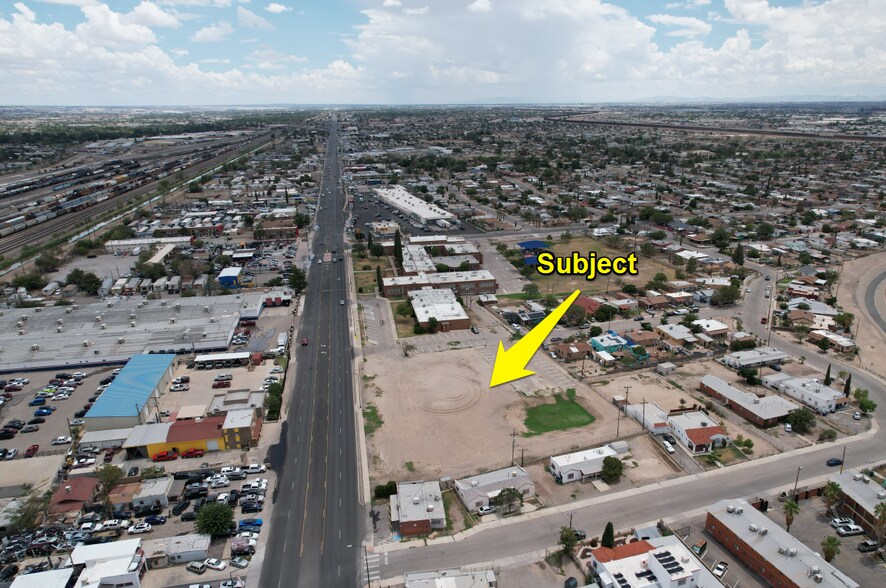 7064 Alameda Ave ave, El Paso, TX à vendre - Photo du bâtiment - Image 2 de 4