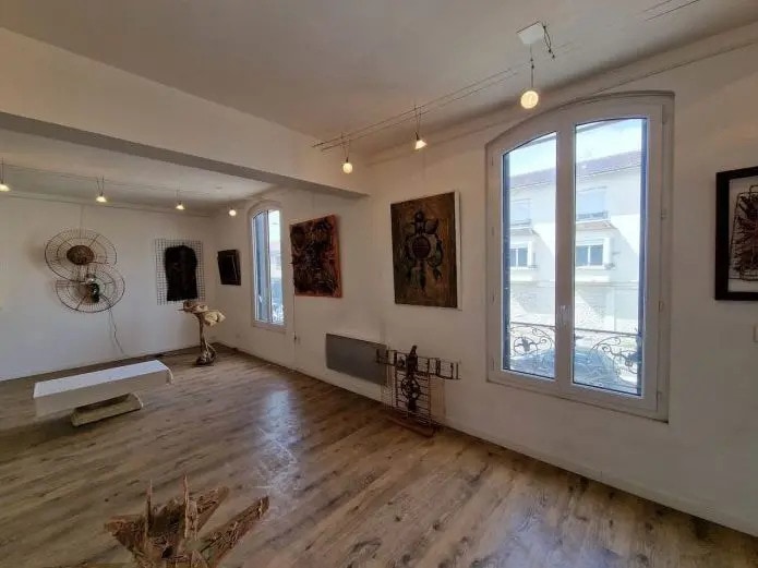 Office in Pantin for lease - Interior Photo - Image 1 of 5