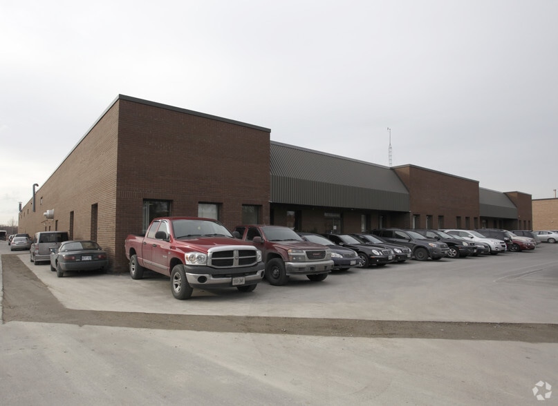 96 Planchet Rd, Concord, ON for sale - Primary Photo - Image 1 of 1