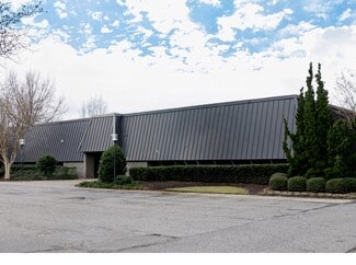 More details for 736 Thimble Shoals Blvd, Newport News, VA - Office for Sale