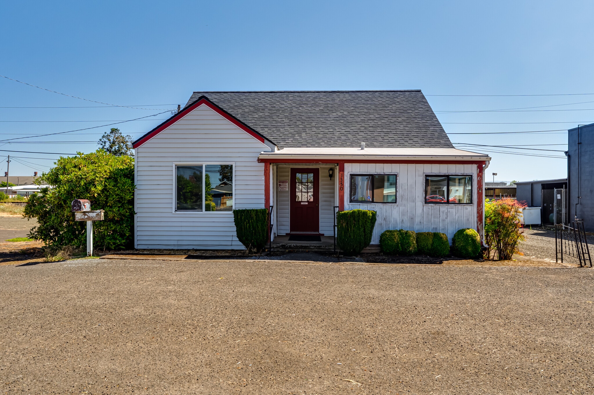 1350 Ivy St, Junction City, OR à vendre Photo principale- Image 1 de 12