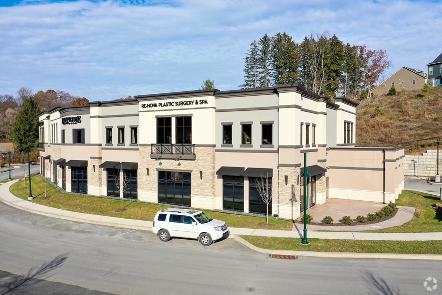 101 Fowler Rd, Wexford, PA à louer - Photo du bâtiment - Image 2 de 4