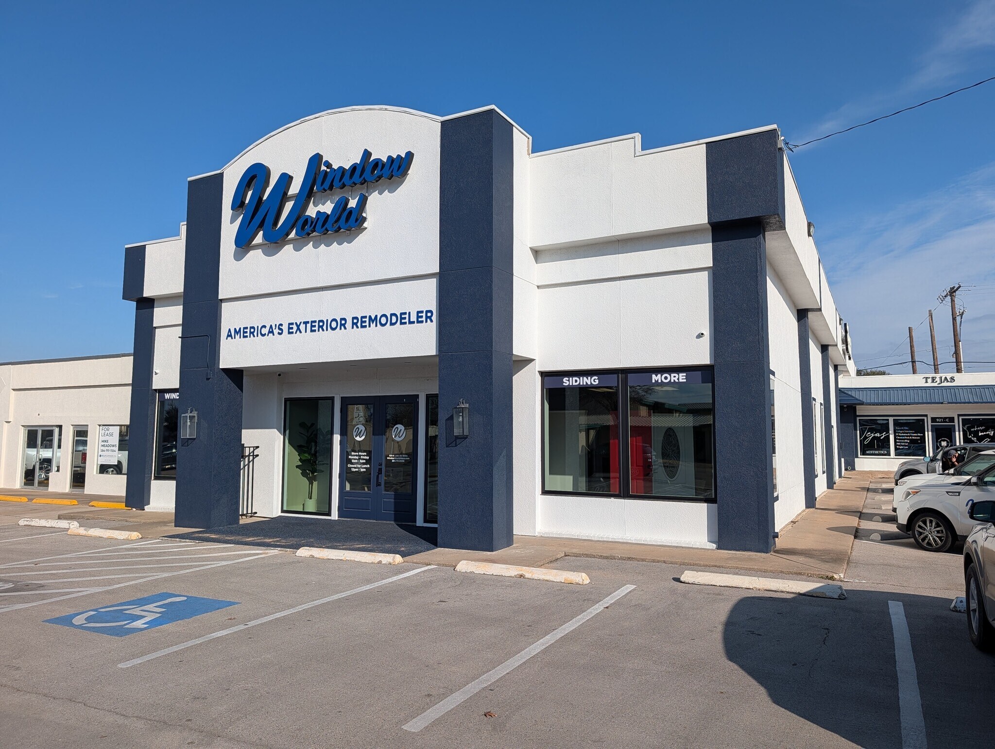 921 Lake Air Dr, Waco, TX for lease Primary Photo- Image 1 of 9