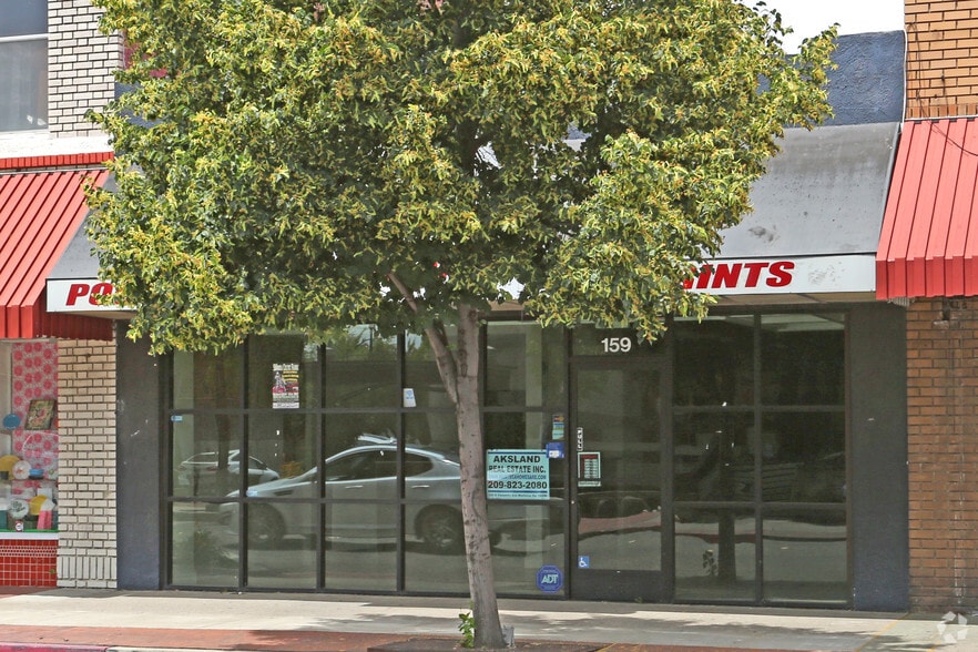 159 W Yosemite Ave, Manteca, CA for lease - Building Photo - Image 3 of 10